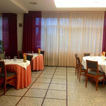 酒店 安妮塔意大利餐厅酒店 滨海库普拉