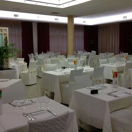 安妮塔意大利餐厅酒店